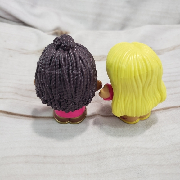 Fisher Price Little People Barbie Convertible Car Replacement Figures 3 Inch 22 - Picture 6 of 7